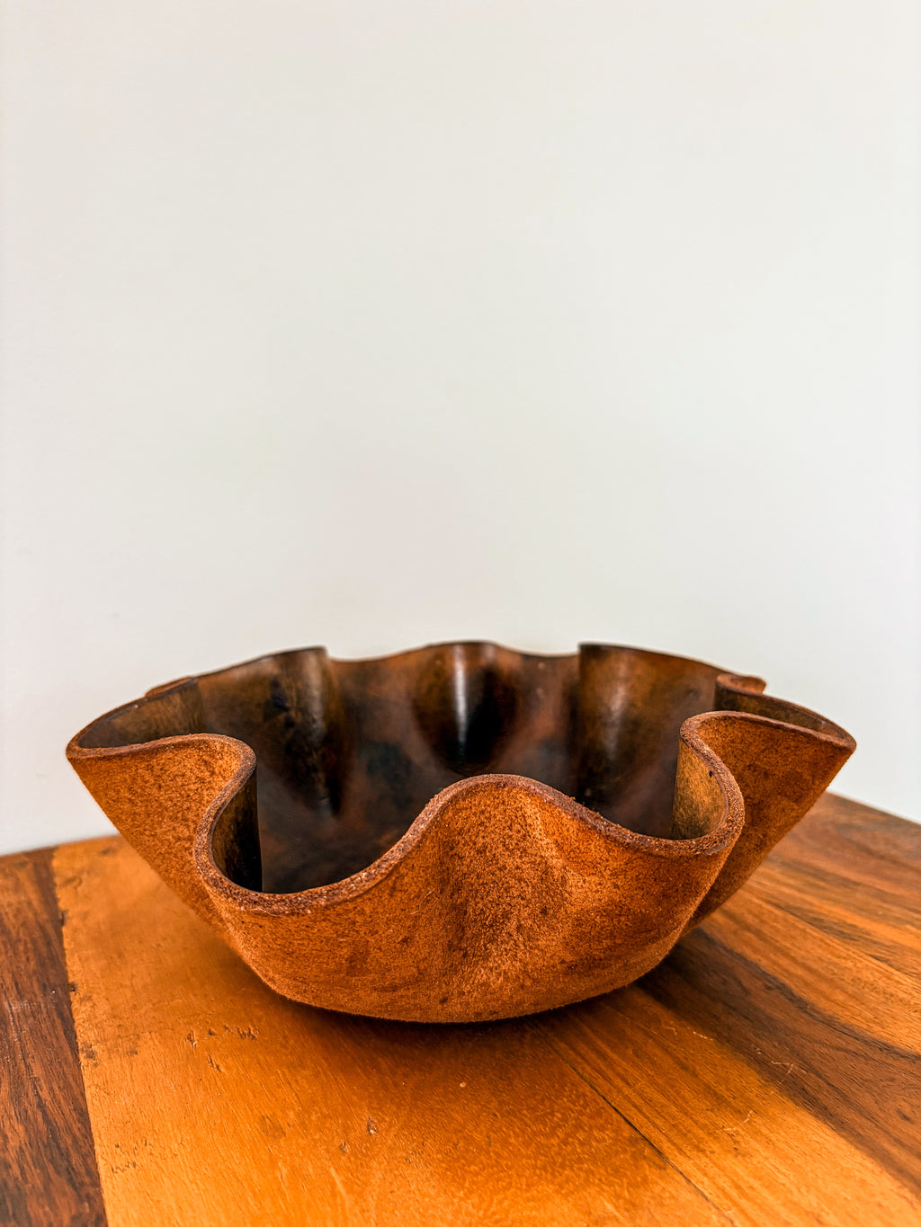 Genuine Leather Scalloped Edge Bowl