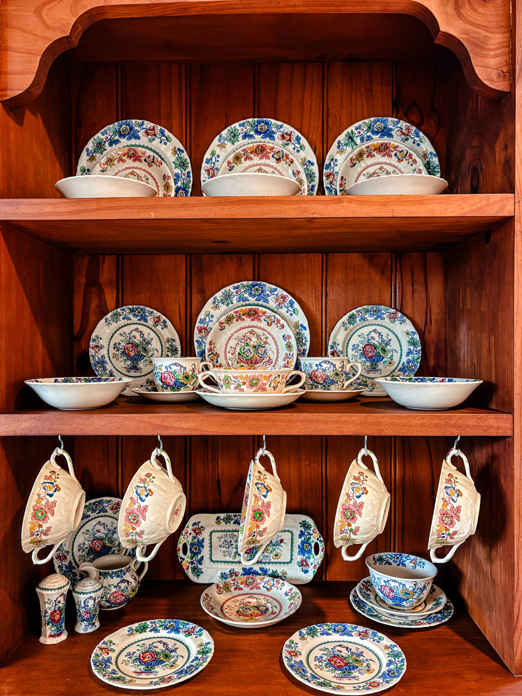 Masons Strathmore Iron Stone China Set