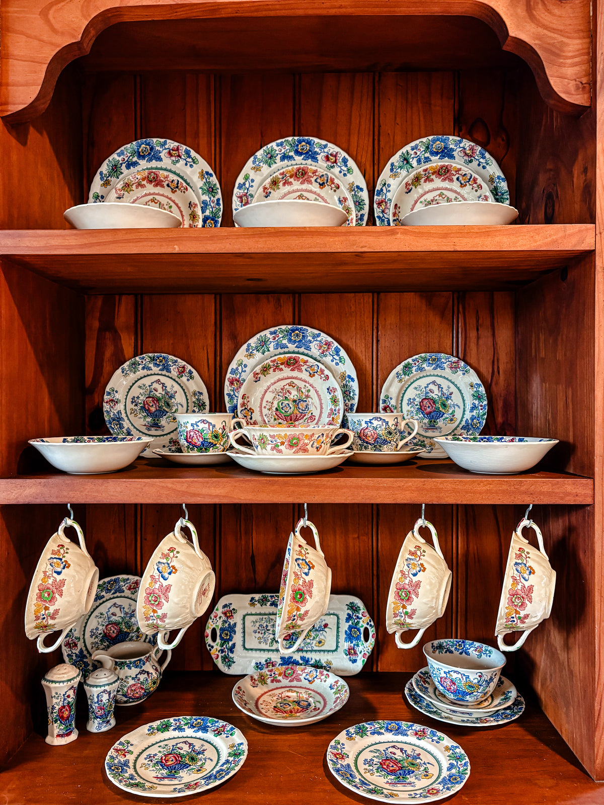 Masons Strathmore Iron Stone China Set