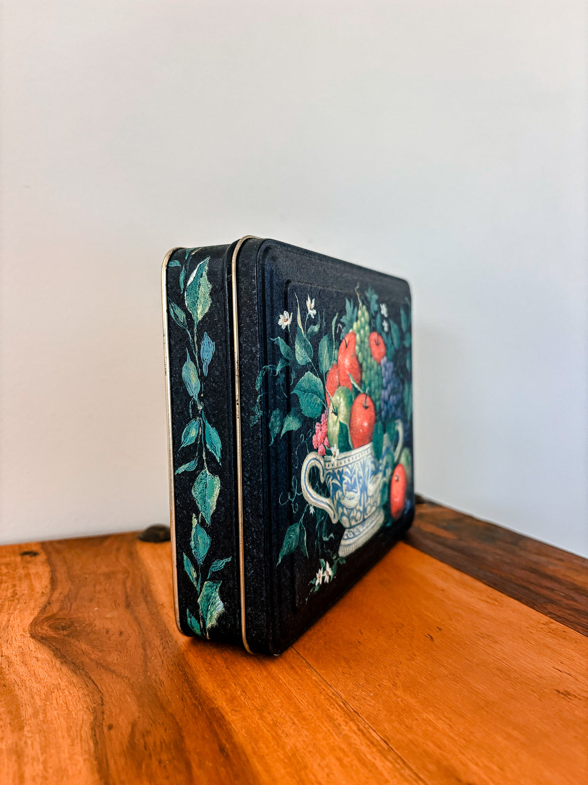 Vintage Keller Charles Tin