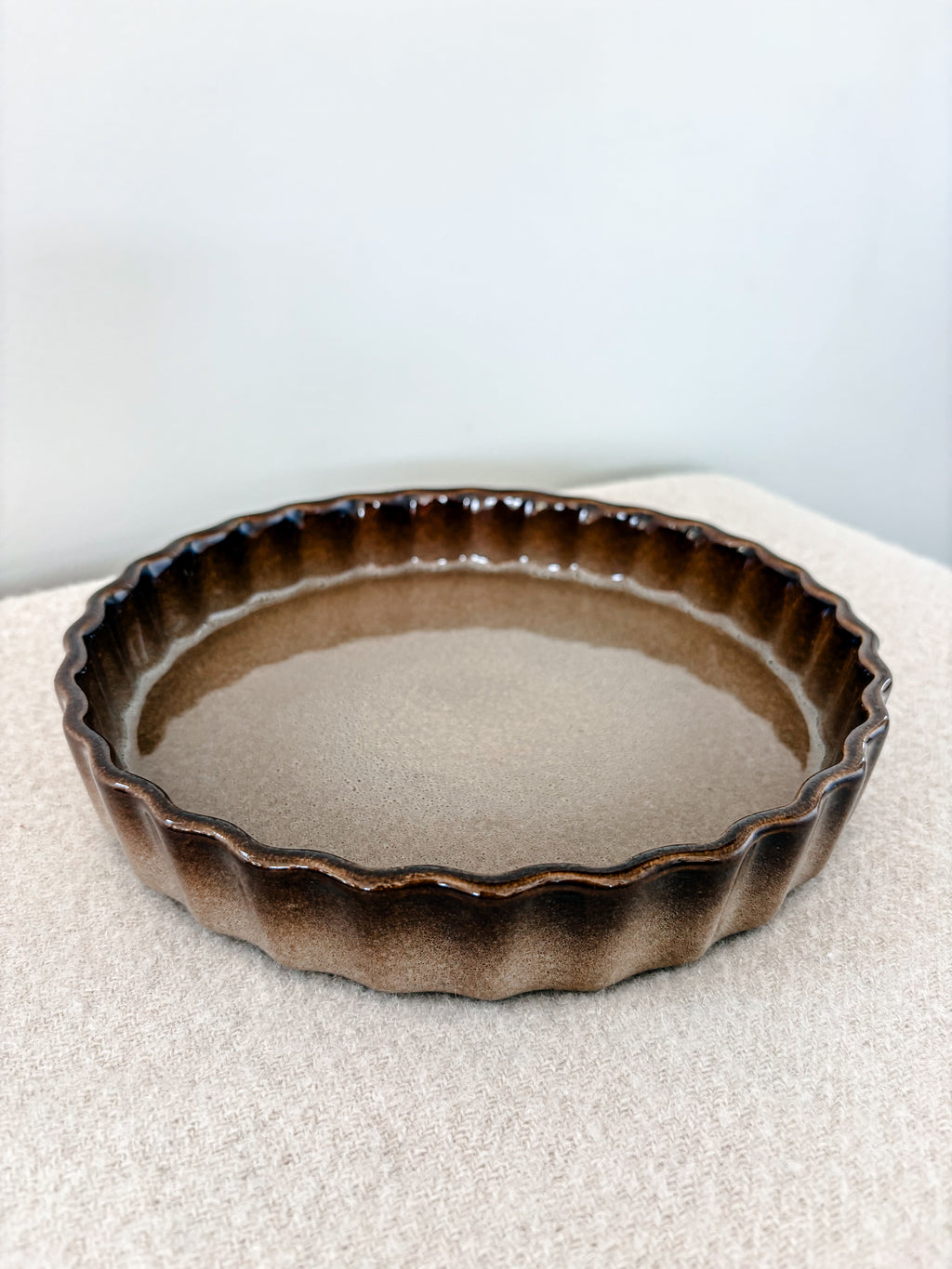 Temuka “Cobblestone” Pie Dish