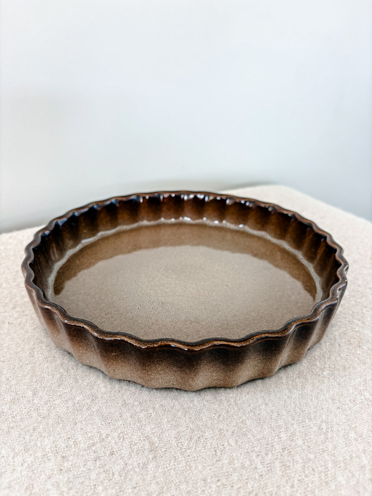 Temuka “Cobblestone” Pie Dish