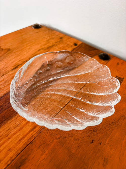 Anchor Hocking "Oyster and Pearl" dessert bowls