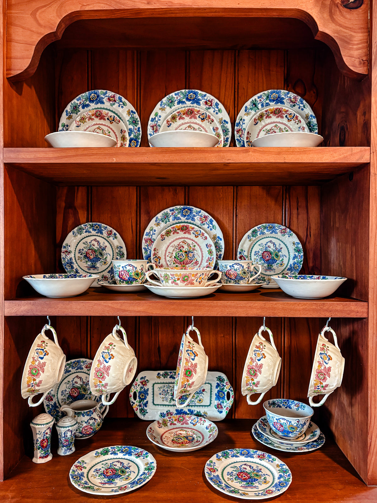 Masons Strathmore Iron Stone China Set